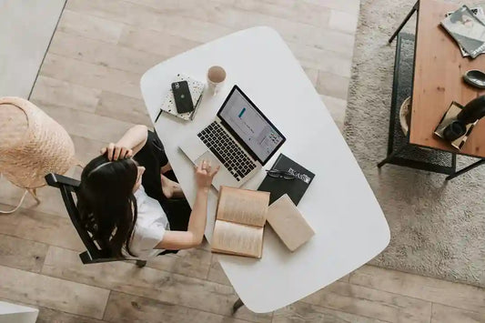 Papier of digitaal: wat werkt beter voor leren en onthouden?